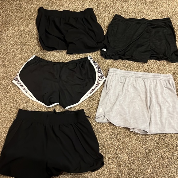 5 large womens shorts - Picture 8 of 8